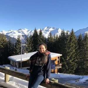 Meet your Posher, Fatemeh